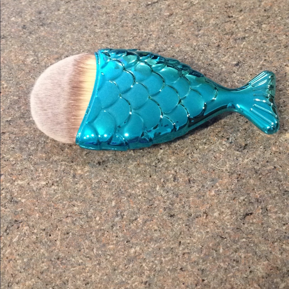SOLD! 🐠🐬🐟 - Picture 4 of 5